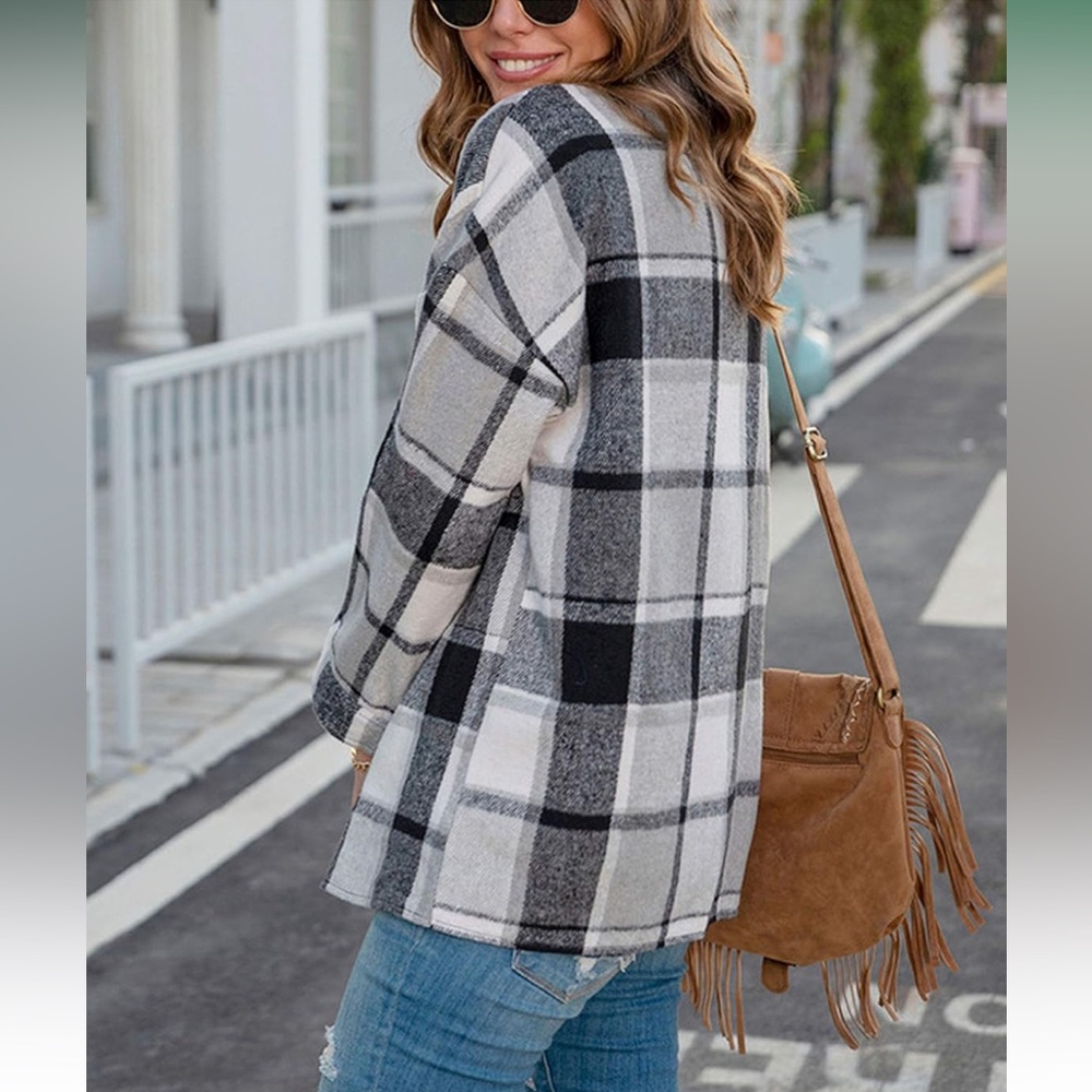 NWOT Plaid Flannel Shacket - Picture 7 of 10